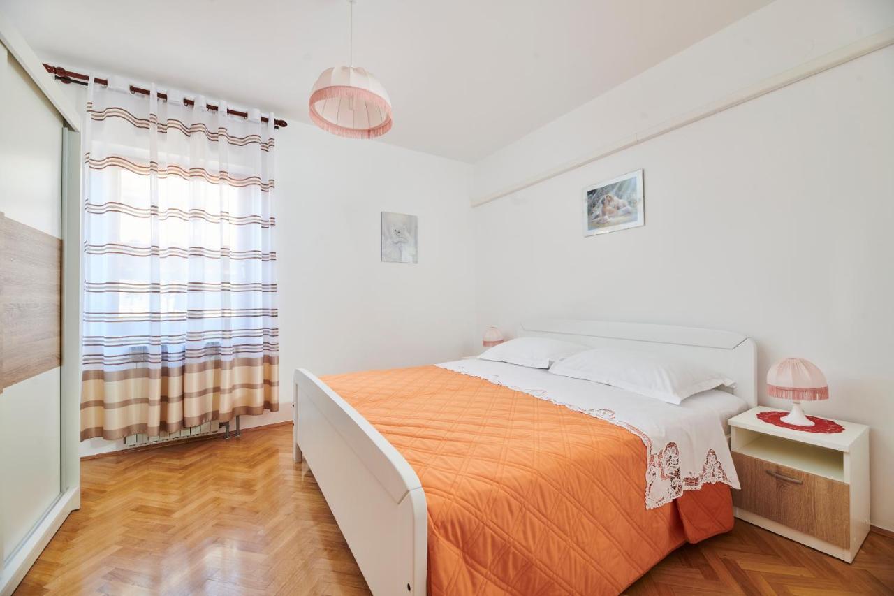 Haus Ana Lejlighed Poreč Eksteriør billede